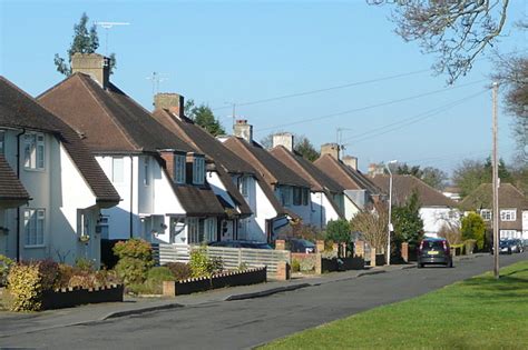 Church Road, Iver Heath © Graham Horn cc-by-sa/2.0 :: Geograph Britain ...