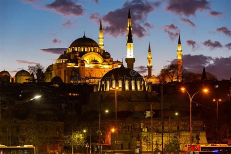 Night View of Lighted Suleymaniye Mosque in Istanbul, Turkey Stock Photo - Image of suleymaniye ...