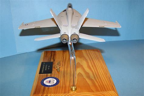 1/48th Revell F/A-18F in VFA-106 Markings