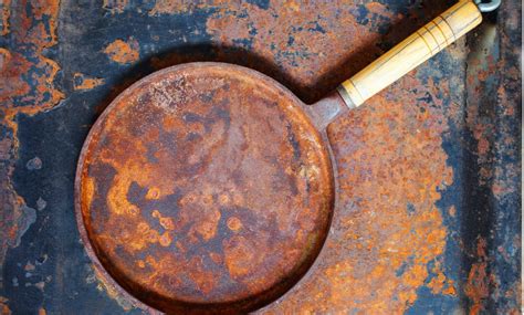 5 WAYS TO REMOVE RUST WITH HOUSEHOLD ITEMS - SPUD.ca