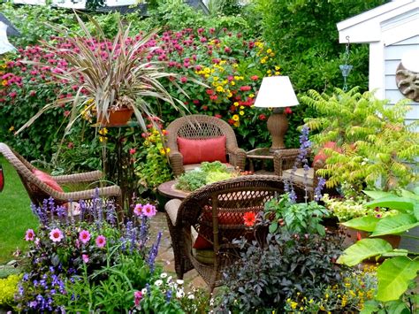 Small Garden Ideas Uk Photograph | Small Gardens | gardening