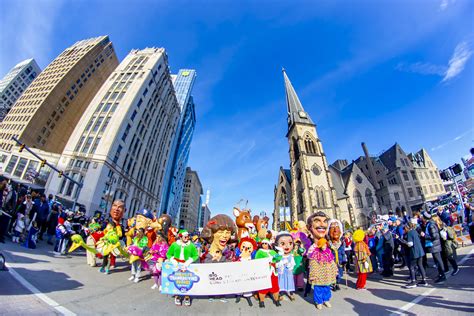 Thanksgiving Day Parade Detroit - Big Heads | I have the hon… | Flickr