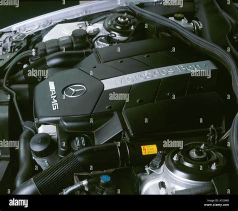 2001 Mercedes Benz CL55 AMG V8 engine Stock Photo - Alamy