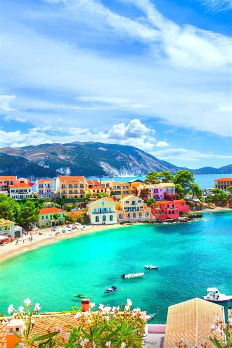Guide to the best islands in Greece to visit in your life time. Create the perfect Greek island ...