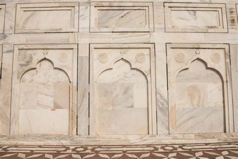 Marble Designs in Taj Mahal Stock Photo - Image of mausoleum, sights: 72473880