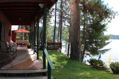 Lakeside Retreat | MCCALL CABINS | Vacation Rentals in McCall, Idaho