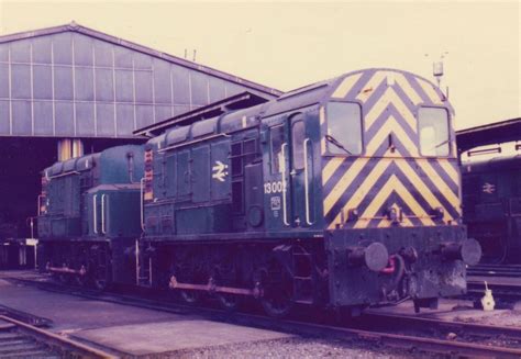 13 002 | Master and slave Class 13 shunter 13002 at Tinsley … | Flickr