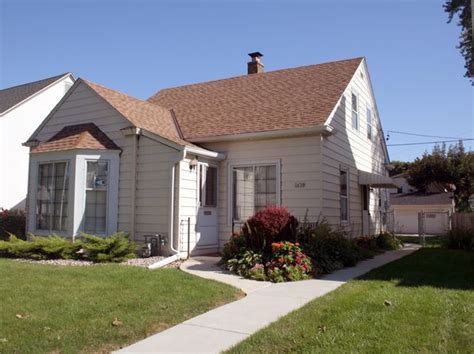 Bay View Real Estate - Bay View Milwaukee Homes For Sale | Zillow