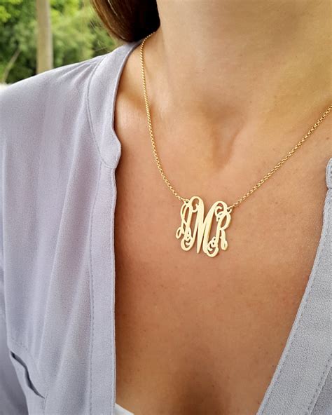 Gold Monogram Necklace Monogram Necklace 1'' Pendant - Etsy