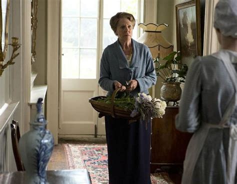 Downton Abbey - Crawley house hallway | Downton abbey, Downton ...