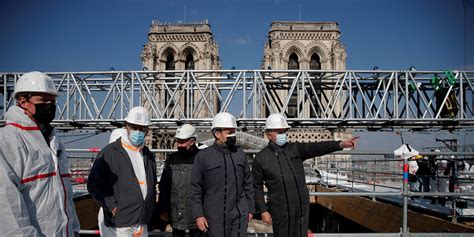 Notre-Dame de Paris : Emmanuel Macron visite le chantier de ...