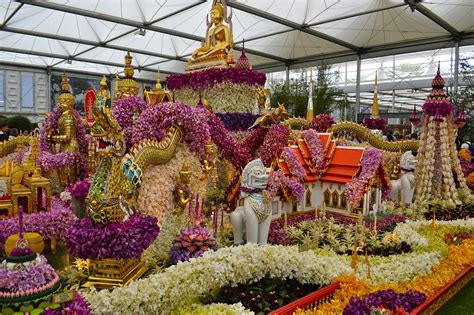 Alexandra D. Foster Destinations Perfected: London, England - RHS Chelsea Flower Show