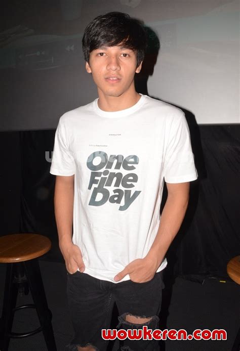 Gambar Foto Jefri Nichol di Peluncuran Trailer Film 'One Fine Day' - Foto 2 dari 24