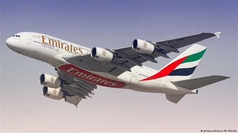 Airbus A380 future in the air as Emirates reconsiders | News | DW | 31. ...