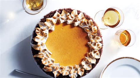 Pumpkin-Cheesecake Pie with Gingersnap Crust Recipe | Martha Stewart