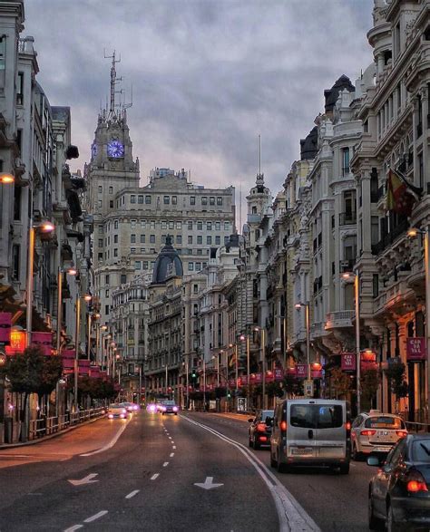 Gran Via night Madrid Spain. Photo by @lordgilmore | Путешествия ...