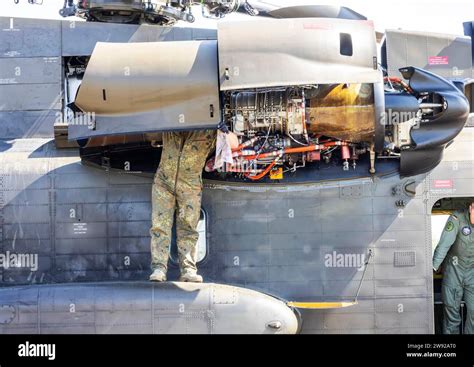 Sikorsky CH-53G helicopter, German Army Air Corps, engine repair ...