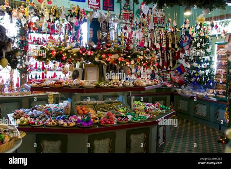 Christmas ornament and decoration store in Solvang, California, USA ...