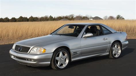 2001 Mercedes-Benz SL500 Convertible for sale at Kissimmee 2023 as G212.2 - Mecum Auctions