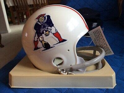 Super Bowl New England Patriots - Pat the Patriot Throwback 2 Bar Mini ...