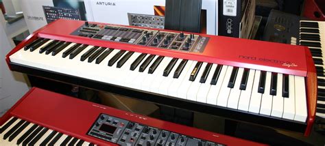 Nord Electro 2 61 met Nord Softcase 61 - Studio De Dijk