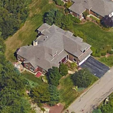 Bill Belichick's House in Hingham, MA (#3) - Virtual Globetrotting