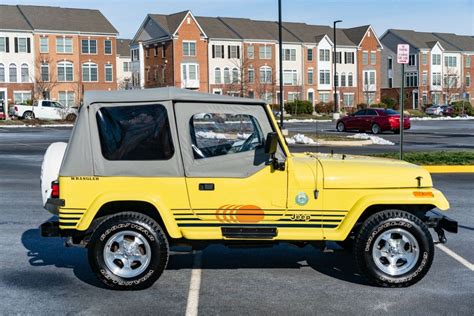 1989 Jeep Wrangler Islander Low Miles 45k Original Miles