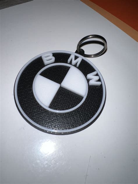 BMW Keychain - Black and White por Mayur Kodikal | Descargar modelo STL gratuito | Printables.com