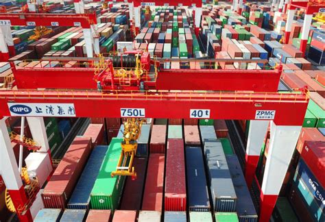 Shanghai port container volumes hits 3.7m TEU in May - Ships & Ports