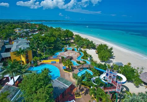 Well Traveled Kids / What to expect on a Beaches Negril All-Inclusive Family Vacation