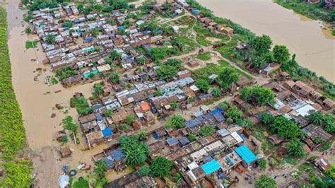 Flood situation remains grim in Bihar, more than 45 lakh people ...