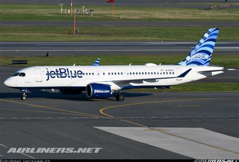 Airbus A220-300 - JetBlue Airways | Aviation Photo #6414975 | Airliners.net