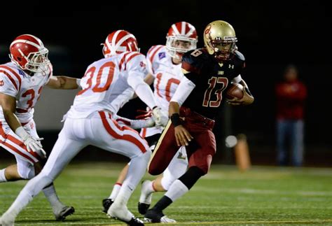 Mater Dei (CA) vs. Oaks Christian (CA) 2013 | Football helmets ...