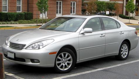 File:Lexus ES300 -- 09-12-2009.jpg - Wikipedia