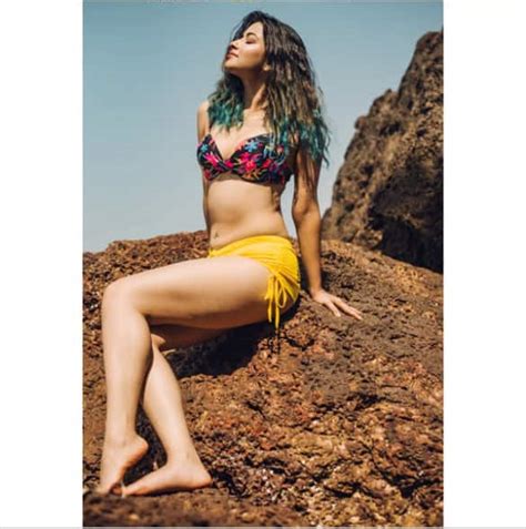 Divya Drishti actress Nyra Banerjee stuns in these bikini and swimwear pics