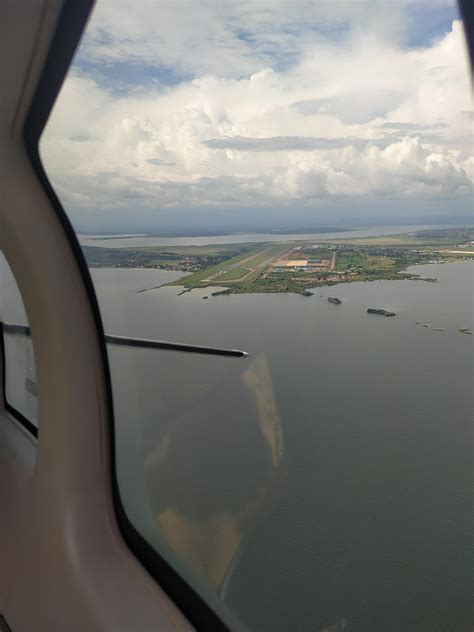 Entebbe Airport Uganda! From above. : r/aviation