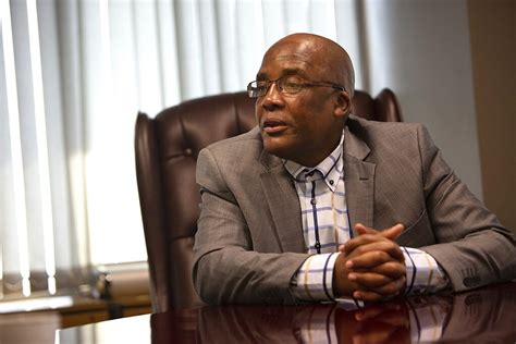 Minister Aaron Motsoaledi: Home Affairs to hire more staff - News365.co.za