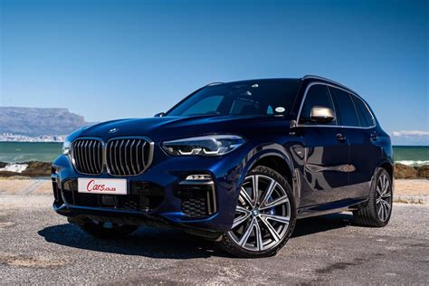 BMW X5 M50i (2020) Review