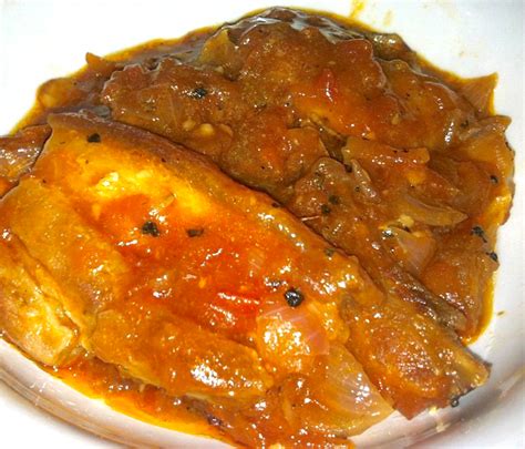 RECIPE: Pork Sarciado (Filipino Dish)