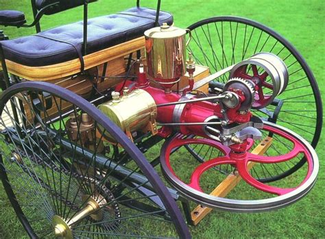 1885 Carl Benz' First Car, the Patent-Motorwagen Engine | Automóvel, Auto, Bicicletas antigas