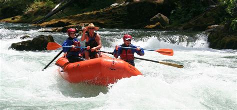 North Umpqua River Whitewater Rafting and Kayaking Day Trips - Oregon