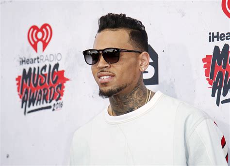 Singer Chris Brown Arrested After Standoff at His Los Angeles Home ...