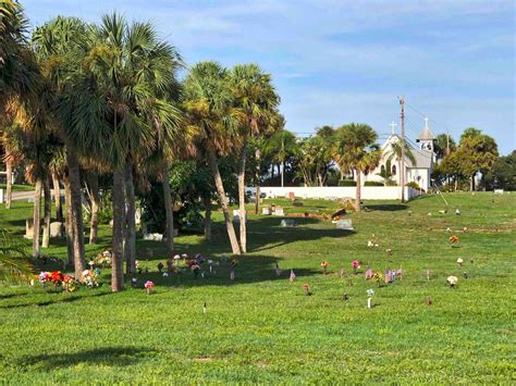 Our Pioneers Are Buried Here: Self-Guided Walking Tour of All Saints' Cemetery | Martin County