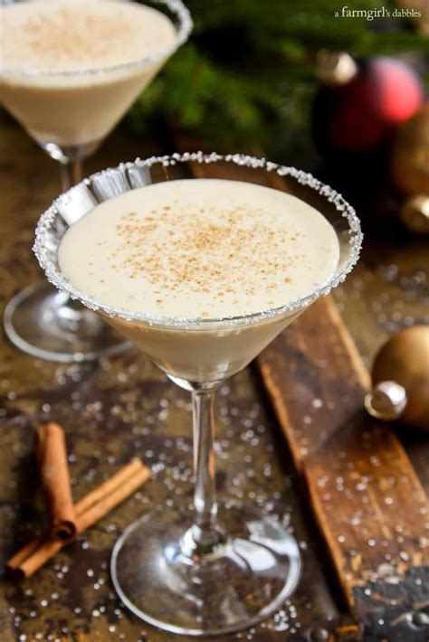 Eggnog Cocktail | a farmgirl's dabbles