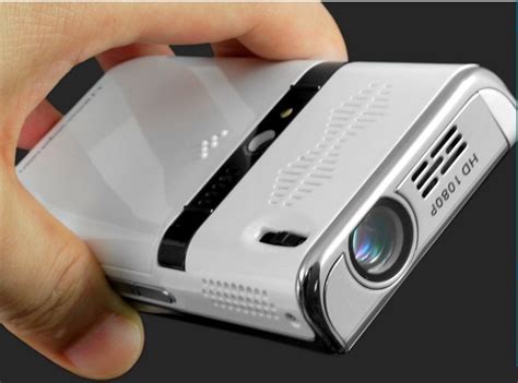 Projector Phone P790 With WiFi/Java/TV - China Projector Phone P790 and ...