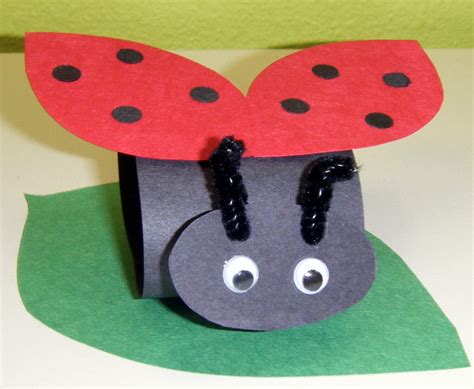 15 ladybug crafts for preschoolers - My Mommy Style