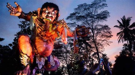 The Ogoh-Ogoh Parade: An Attraction for Foreign Tourists Ahead of Nyepi ...