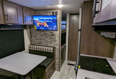 Avenger Travel Trailer - California RV Getaways | Top Rated RV Rentals