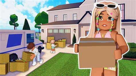 🏡 MOVING into our NEW HOUSE on Berry Avenue | Roblox Roleplay - YouTube