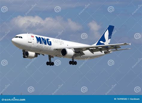 Cargo Airbus A300. editorial stock photo. Image of a300c4 - 76998583